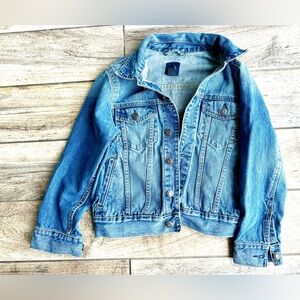 Kids Icon Denim Jacket Sz 8-9 years